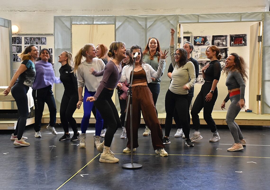 dsc_0203_1_edit_32991393411111