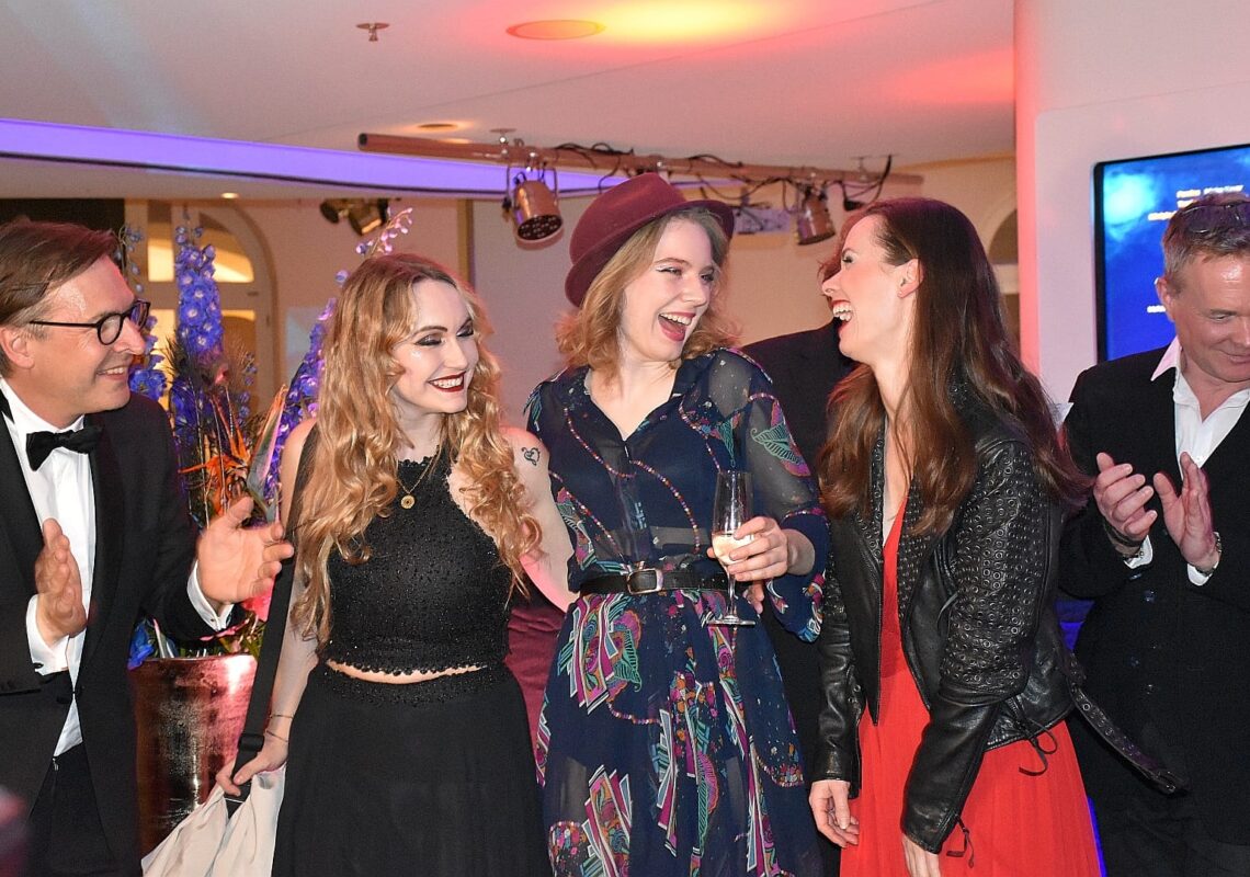 dsc_1051_1_edit_2694677785525