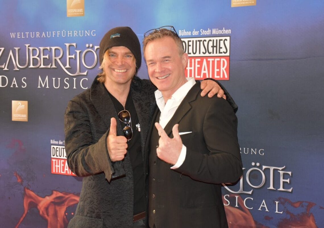 screenshot-2024-06-18-at-17-57-53-musical-zauberfloete-die-schoensten-fotos-vom-roten-teppich-und-der-premierenfeier-der-welturauffuehrung